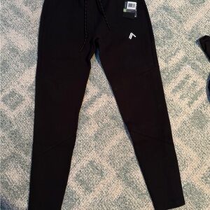 NEVER WORN! Alphalete Women’s Black Zip Jogger Pants